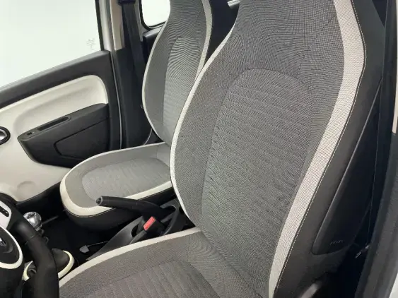 RENAULT TWINGO III - voiture d'occasion - Photo 15