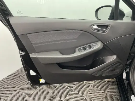 RENAULT CLIO V - voiture d'occasion - Photo 19