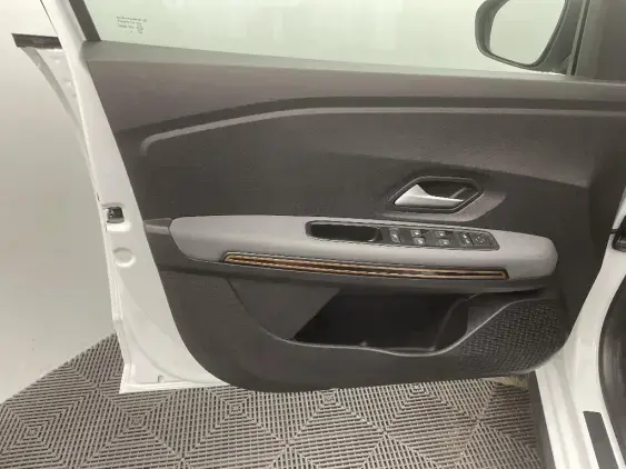 DACIA SANDERO III - voiture d'occasion - Photo 18