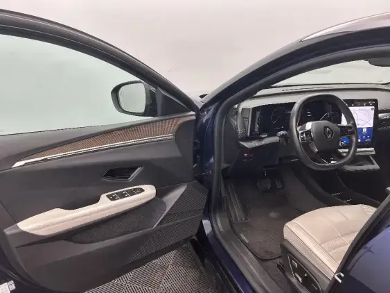 RENAULT MEGANE V - voiture d'occasion - Photo 19