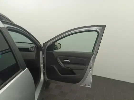 DACIA DUSTER II - voiture d'occasion - Photo 20