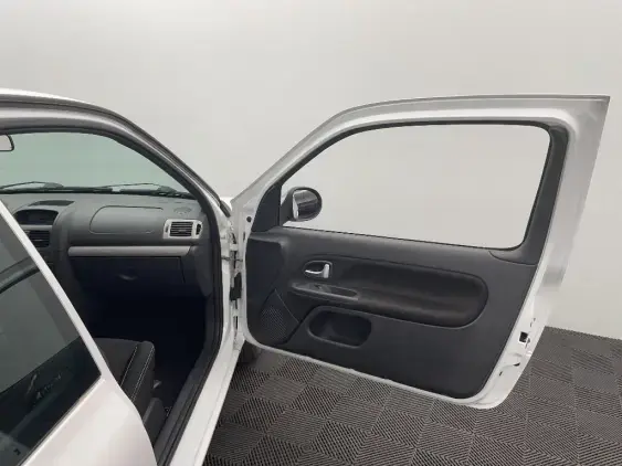 RENAULT CLIO CAMPUS II - voiture d'occasion - Photo 20