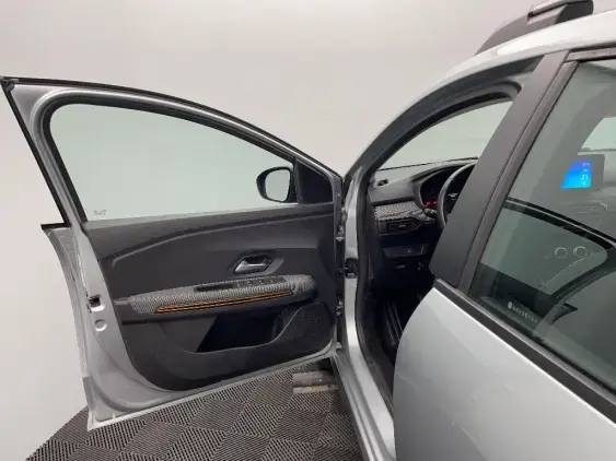 DACIA SANDERO III - voiture d'occasion - Photo 19