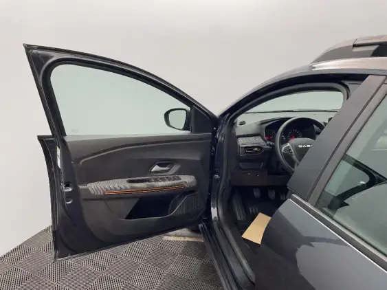 DACIA SANDERO III - voiture d'occasion - Photo 19