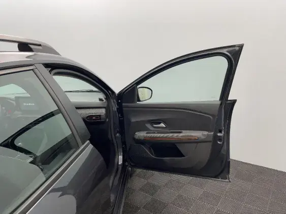 DACIA SANDERO III - voiture d'occasion - Photo 20