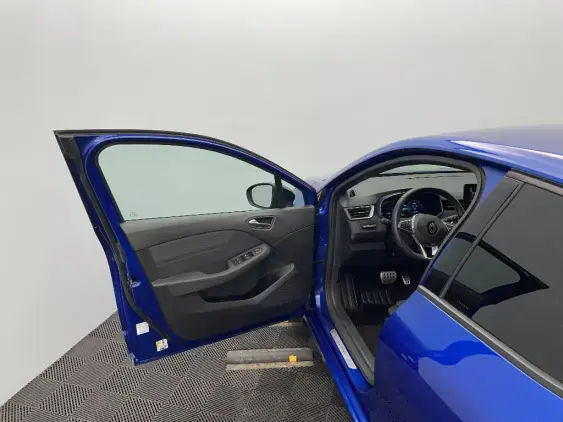 RENAULT CLIO V - voiture d'occasion - Photo 19