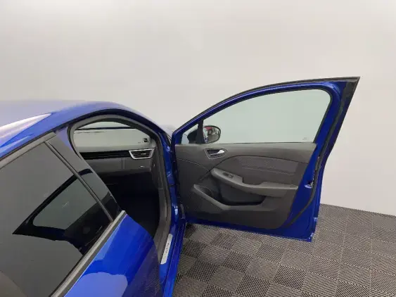 RENAULT CLIO V - voiture d'occasion - Photo 20