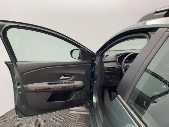 DACIA SANDERO III - voiture d'occasion - Photo 19