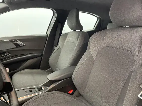 RENAULT CLIO VI - voiture d'occasion - Photo 18
