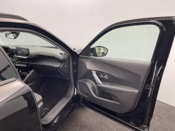 PEUGEOT 2008 II - voiture d'occasion - Photo 20