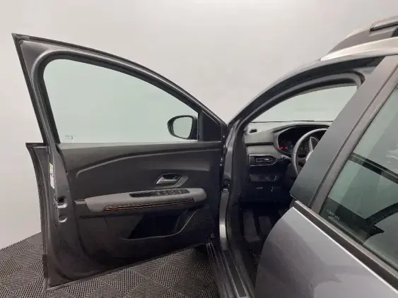 DACIA SANDERO III - voiture d'occasion - Photo 19