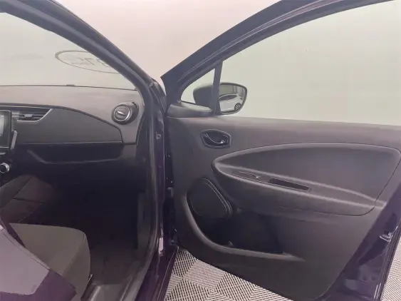 RENAULT ZOE - voiture d'occasion - Photo 20