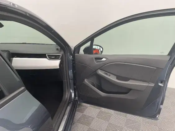 RENAULT CLIO V - voiture d'occasion - Photo 20