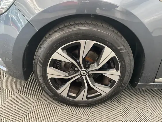 RENAULT CLIO V - voiture d'occasion - Photo 23