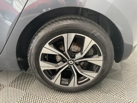 RENAULT CLIO V - voiture d'occasion - Photo 24