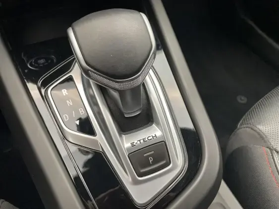 RENAULT ARKANA - voiture d'occasion - Photo 17