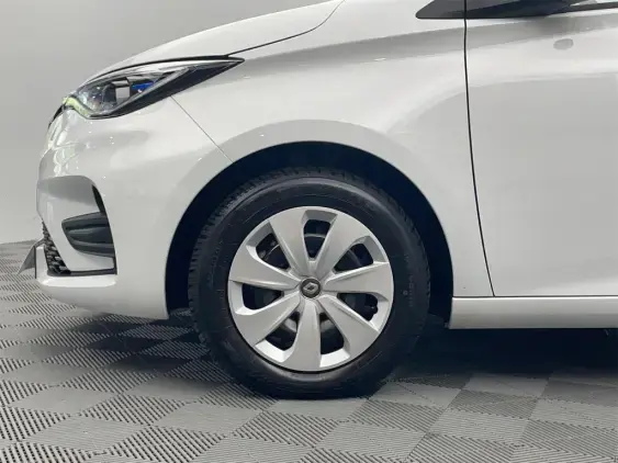 RENAULT ZOE - voiture d'occasion - Photo 22