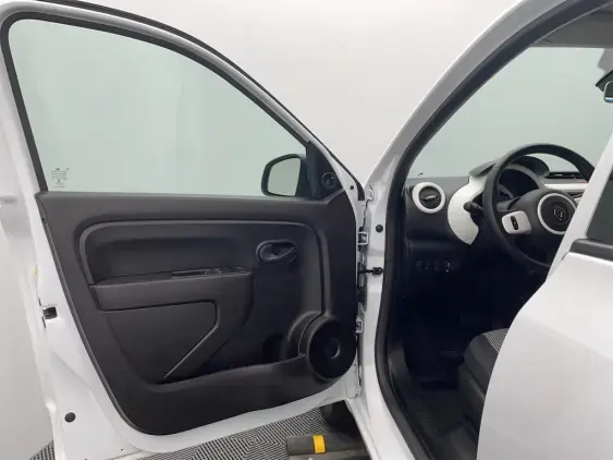 RENAULT TWINGO ELECTRIQUE III - voiture d'occasion - Photo 18