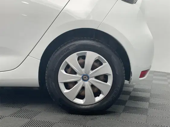 RENAULT ZOE - voiture d'occasion - Photo 20