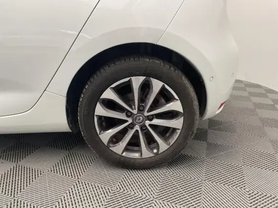 RENAULT ZOE - voiture d'occasion - Photo 24