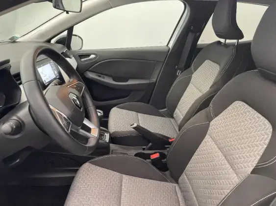 RENAULT CLIO V - voiture d'occasion - Photo 18