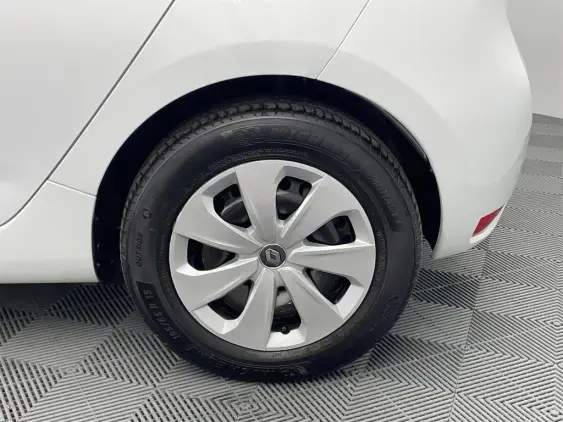 RENAULT ZOE - voiture d'occasion - Photo 21