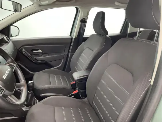DACIA DUSTER II - voiture d'occasion - Photo 17