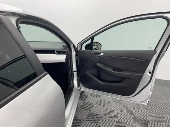 RENAULT CLIO V - voiture d'occasion - Photo 20