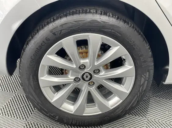 RENAULT CLIO V - voiture d'occasion - Photo 25