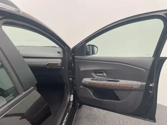 DACIA SANDERO III - voiture d'occasion - Photo 20