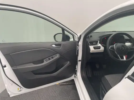 RENAULT CLIO V - voiture d'occasion - Photo 19