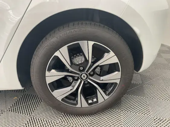 RENAULT CLIO V - voiture d'occasion - Photo 24