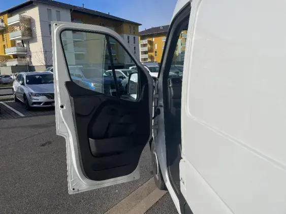 RENAULT MASTER FG III - voiture d'occasion - Photo 19