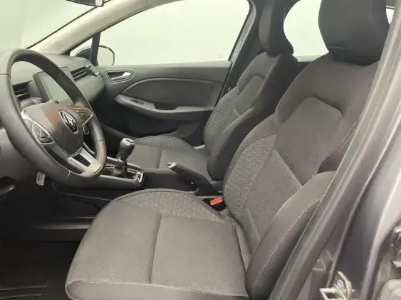 RENAULT CLIO V - voiture d'occasion - Photo 18