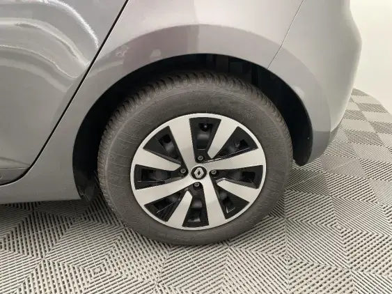 RENAULT CLIO V - voiture d'occasion - Photo 24