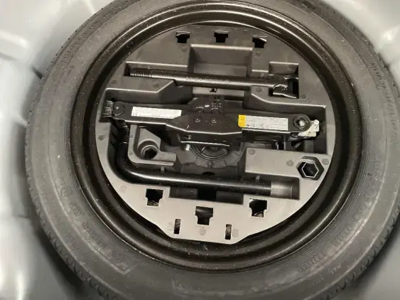 RENAULT CLIO V - voiture d'occasion - Photo 17