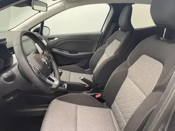 RENAULT CLIO V - voiture d'occasion - Photo 18