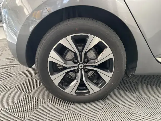 RENAULT CLIO V - voiture d'occasion - Photo 25