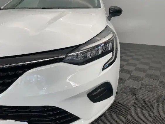 RENAULT CLIO V - voiture d'occasion - Photo 22