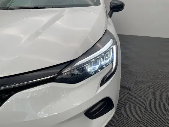 RENAULT CLIO V - voiture d'occasion - Photo 22