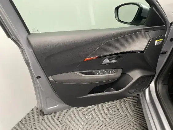 PEUGEOT 208 ELECTRIQUE II - voiture d'occasion - Photo 19