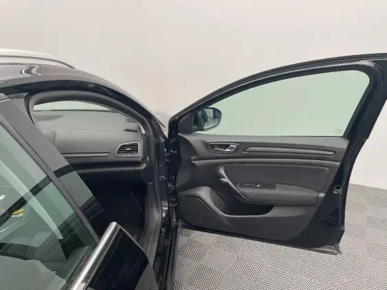 RENAULT MEGANE ESTATE IV - voiture d'occasion - Photo 20