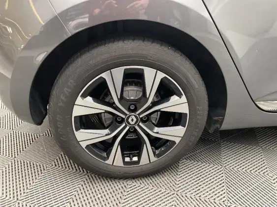 RENAULT CLIO V - voiture d'occasion - Photo 25