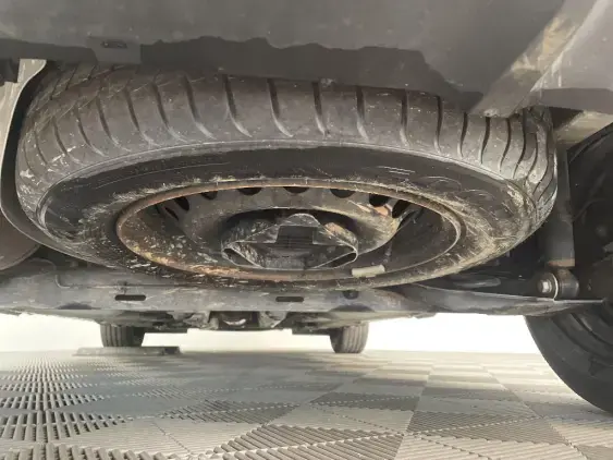 RENAULT CLIO IV - voiture d'occasion - Photo 17