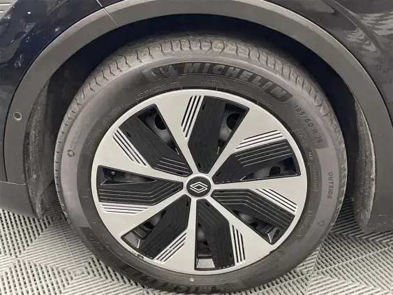 RENAULT MEGANE V - voiture d'occasion - Photo 23