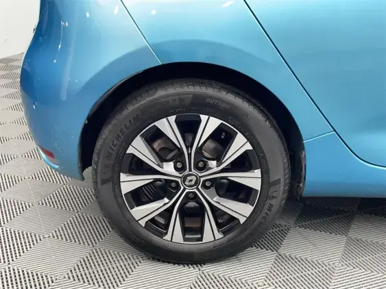 RENAULT ZOE - voiture d'occasion - Photo 23