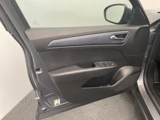 RENAULT ARKANA - voiture d'occasion - Photo 19