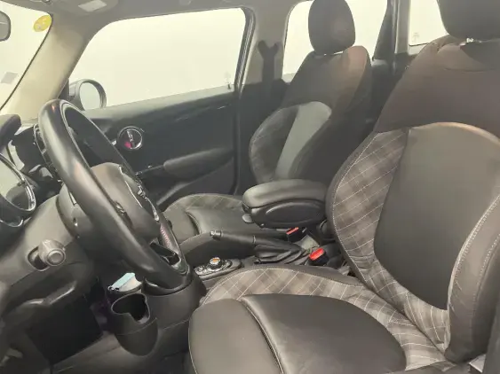 MINI MINI 5 PORTES III - voiture d'occasion - Photo 18