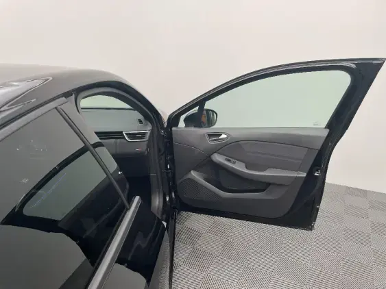 RENAULT CLIO V - voiture d'occasion - Photo 20