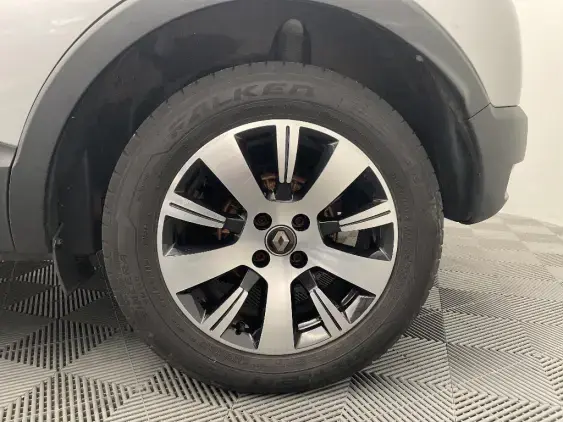 RENAULT CAPTUR - voiture d'occasion - Photo 24